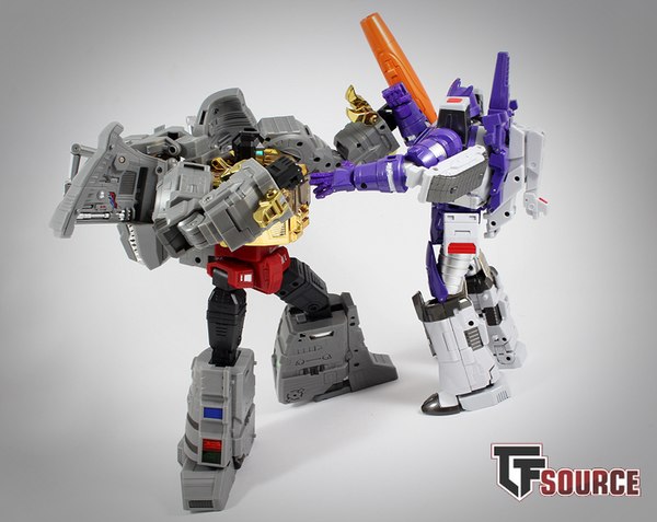 FansToys FT 08 Grinder MP Grimlock Images And Review  (4 of 22)